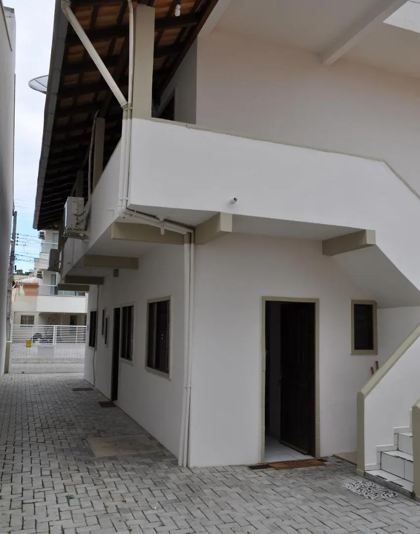 Apartamento Cobertura - 140 Metros Da Praia Bombinhas 0*,  Brasil
