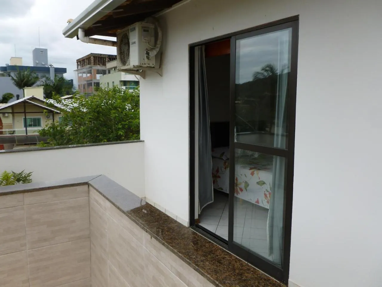 Apartamento Cobertura - 140 Metros Da Praia Bombinhas 0*,